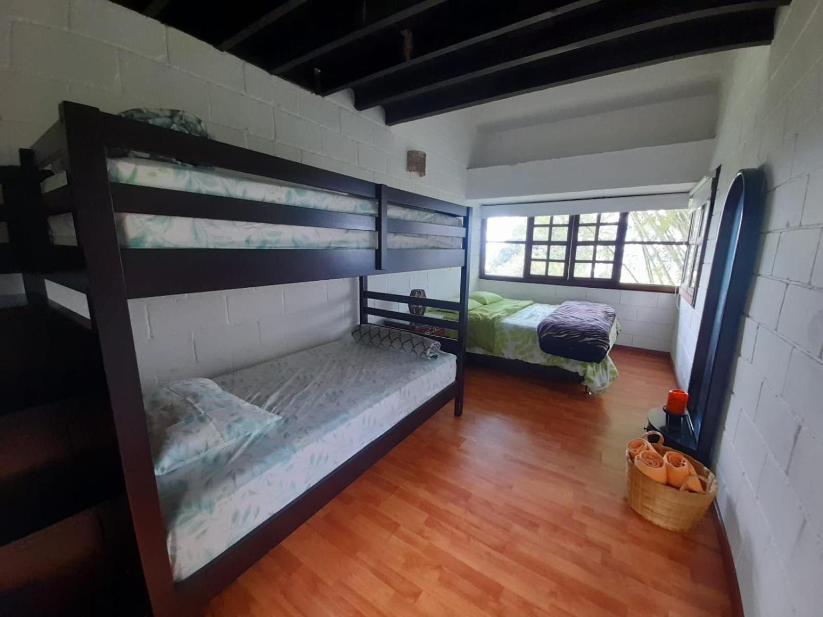 Hotel Maca Lago 卡利马 外观 照片