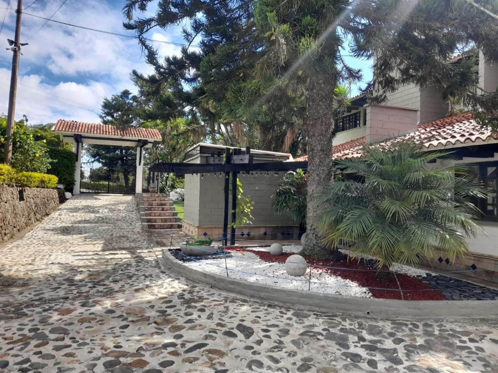 Hotel Maca Lago 卡利马 外观 照片