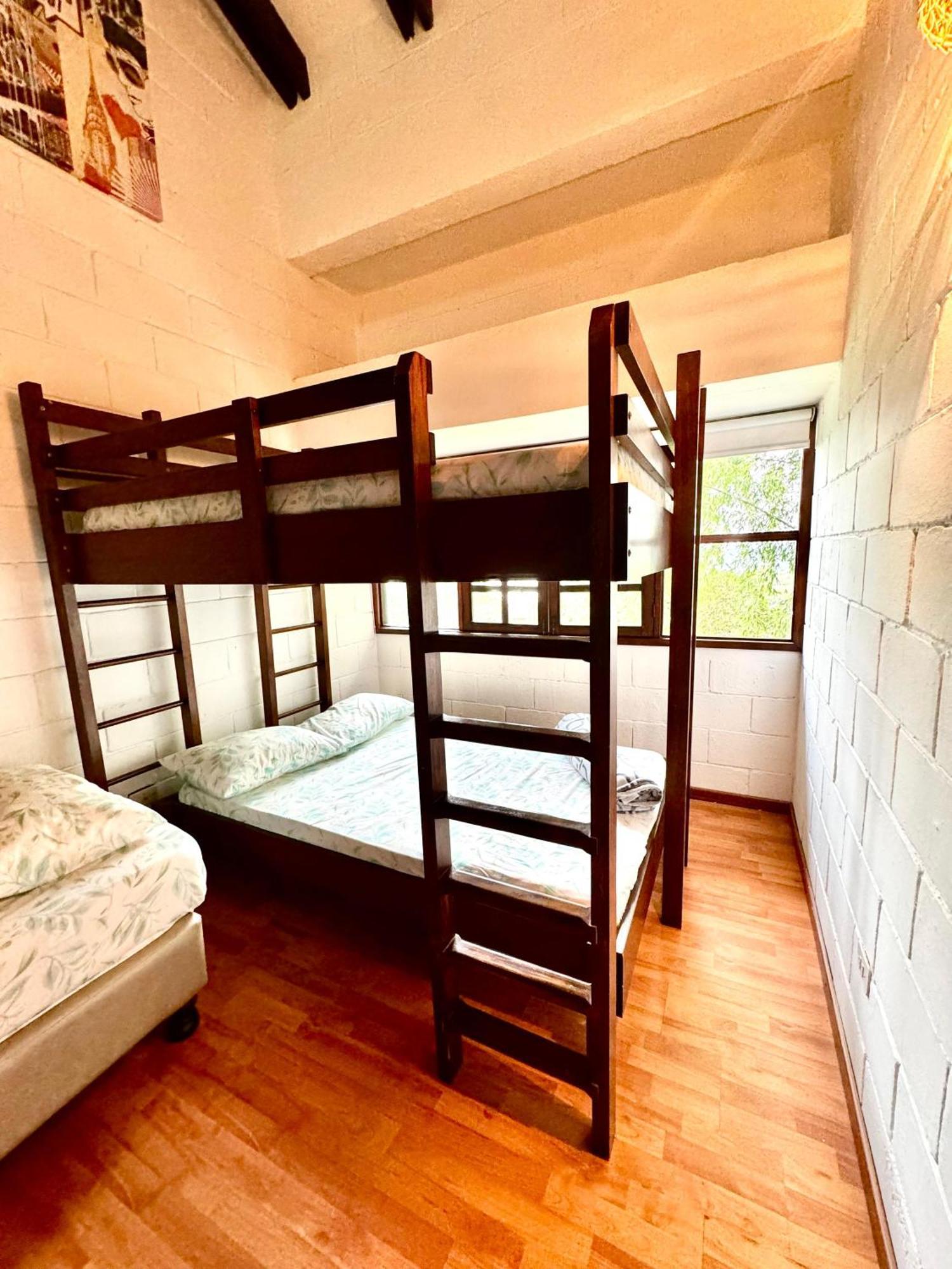 Hotel Maca Lago 卡利马 外观 照片