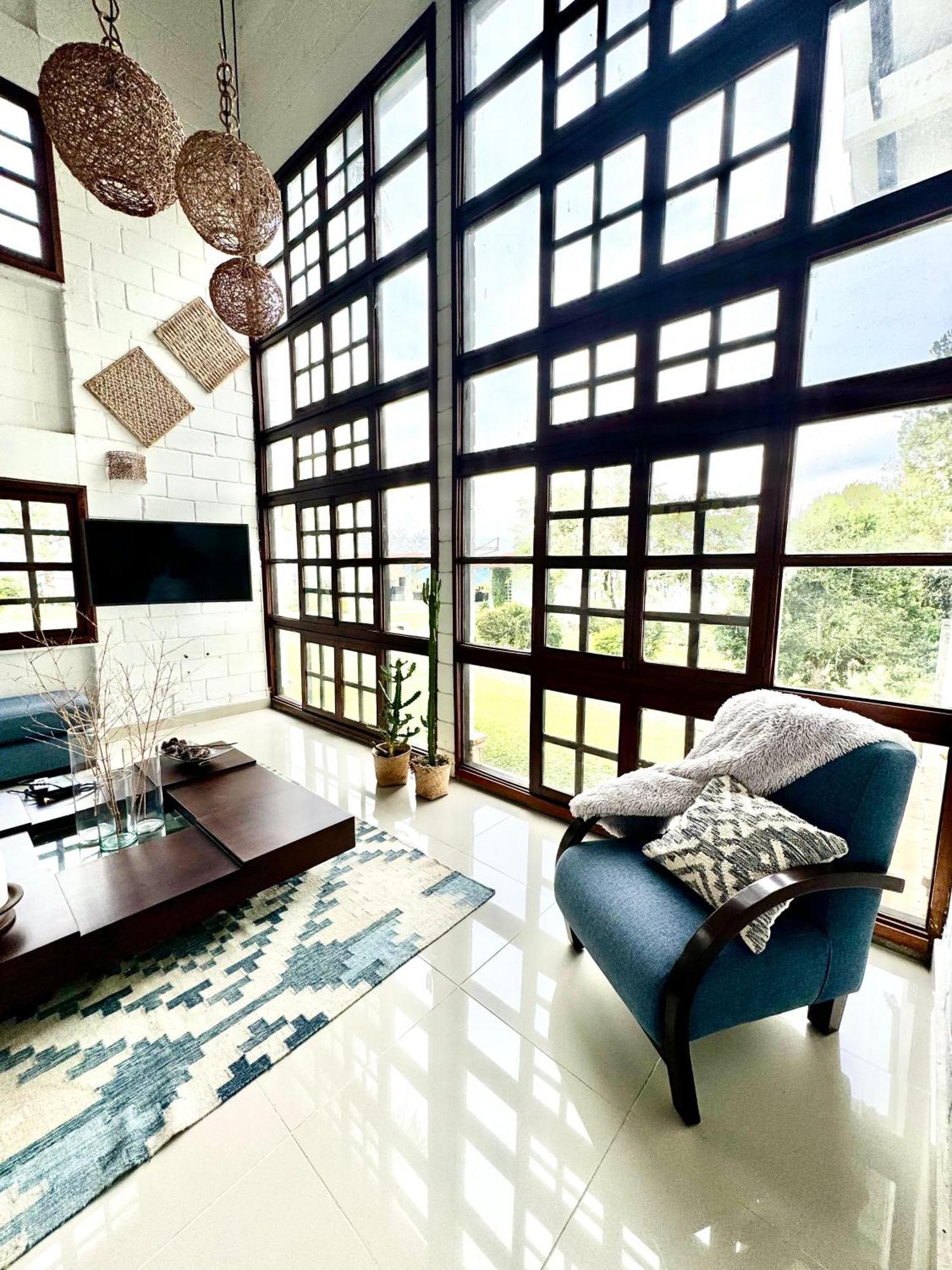 Hotel Maca Lago 卡利马 外观 照片